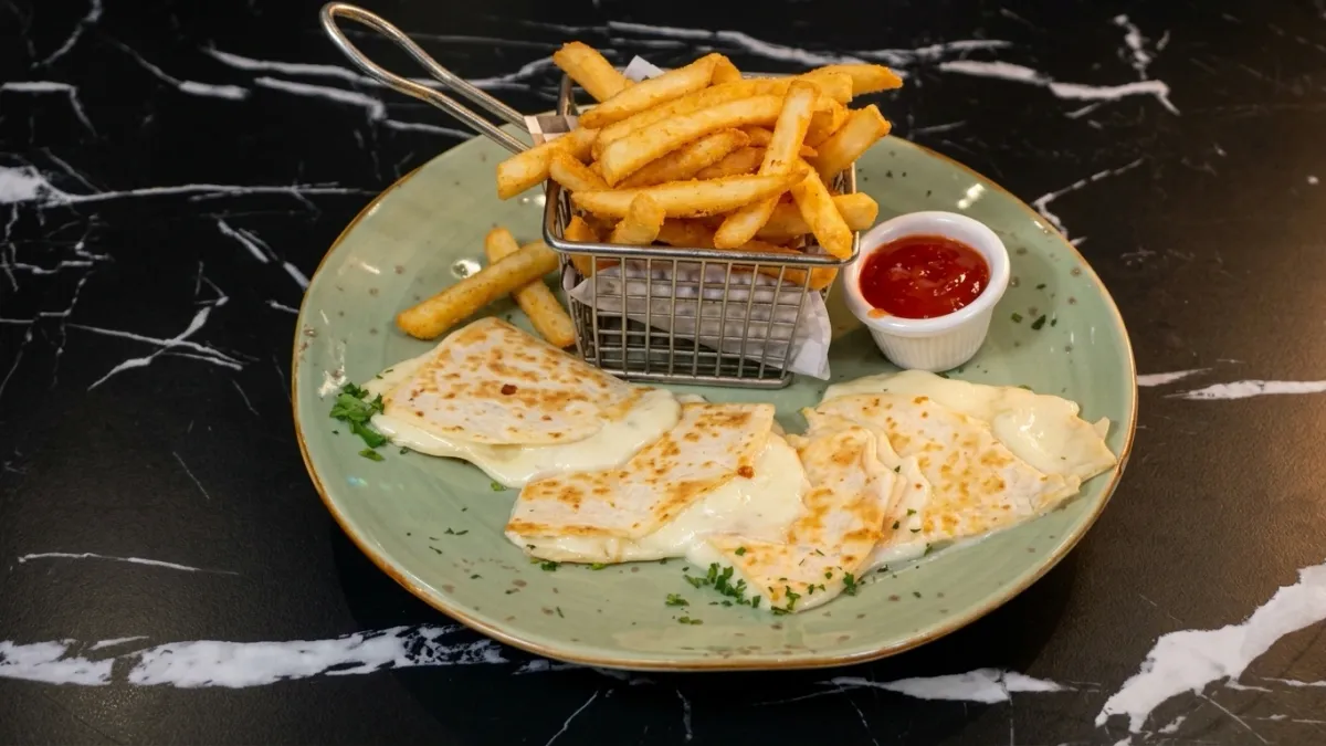 🧀 Kids Quesadilla